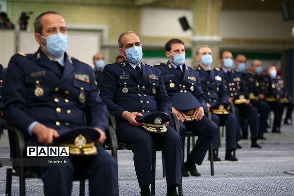 دیدار جمعی از فرماندهان نیروی هوایی و نیروی پدافند هوایی ارتش با رهبر انقلاب