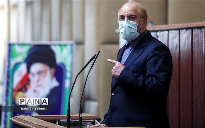 انتقادها به اغراق‌گویی حامیان رئیس مجلس