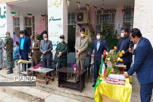 برگزاری نمایشگاه حجاب وعفاف  وهنرهای دستی درهنرستان طوبی شهرستان حمیدیه