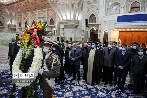 تجدید میثاق اعضای شورا و شهرداری تهران با آرمان‌های امام راحل