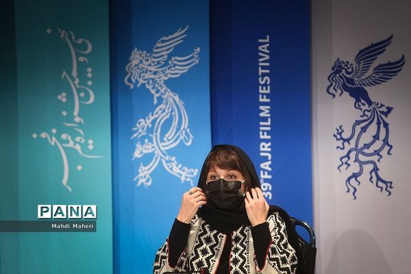 اکران فیلم "تی تی" در سی و نهمین جشنواره فیلم فجر
