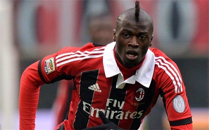 خریدهای نجومی ادامه دارد؛ حریف آسیایی استقلال با مهاجم آ.ث.میلان قرارداد بست