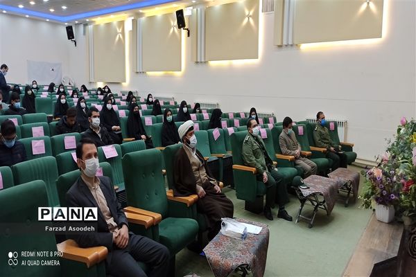 برگزاری همایش گفتمان انقلاب در کاشمر