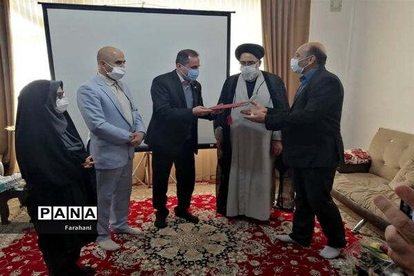 آیین واگذاری ۱۵۷ واحد مسکونی به مددجویان استان تهران با محوریت  ورامین