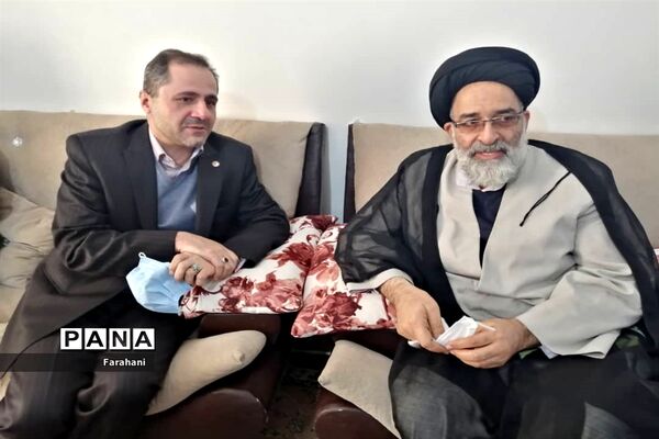 آیین واگذاری ۱۵۷ واحد مسکونی به مددجویان استان تهران با محوریت  ورامین