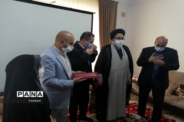 آیین واگذاری ۱۵۷ واحد مسکونی به مددجویان استان تهران با محوریت  ورامین