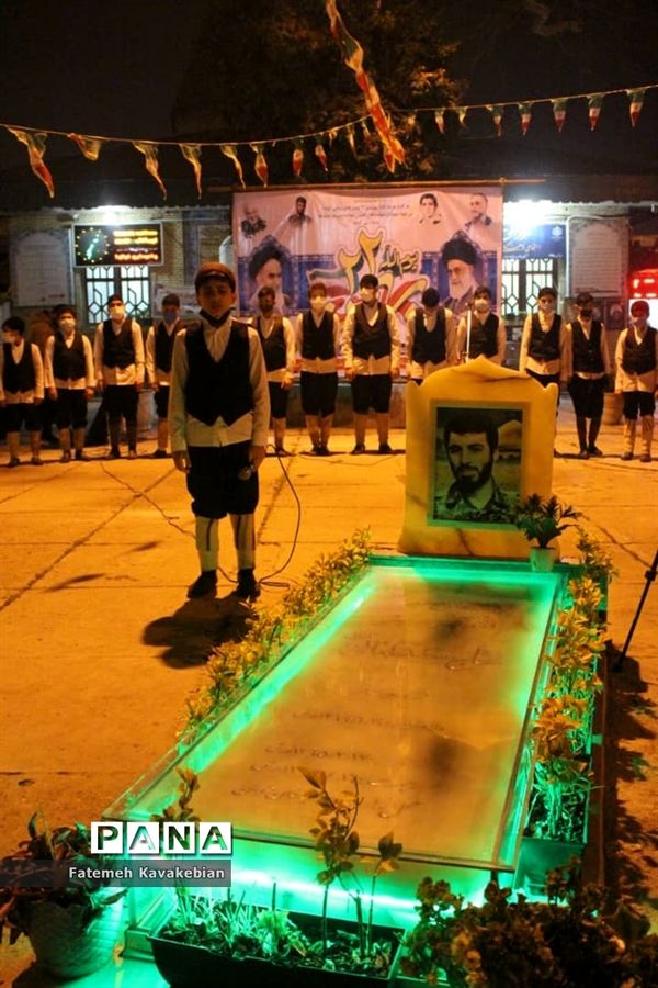 جشن ۲۲ بهمن در امام‌زاده عباس ساری