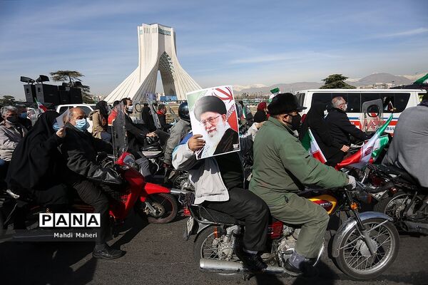 راهپیمایی یوم الله ۲۲ بهمن در تهران- ۲