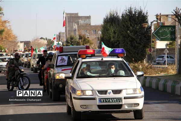 خلق حماسه‌ای ماندگار با رژه خودرویی در تایباد