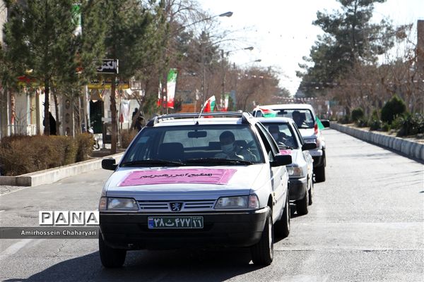 خلق حماسه‌ای ماندگار با رژه خودرویی در تایباد