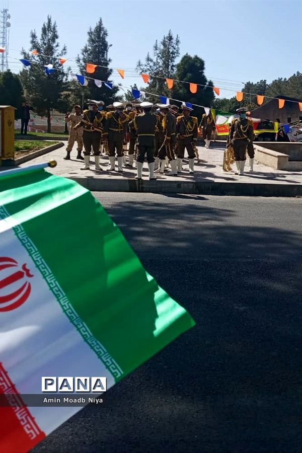 حضور پرشور مردم زاهدان در راهپیمایی خودرویی 22 بهمن