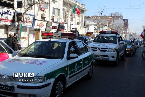 راهپیمایی خودرویی ۲۲ بهمن در قائمشهر