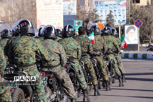 رژه خودرویی یوم الله ۲۲ بهمن در آذربایجان شرقی