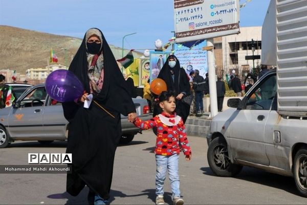 جلوه های باشکوه حضور مردم در راهپیمایی متفاوت پردیس‬