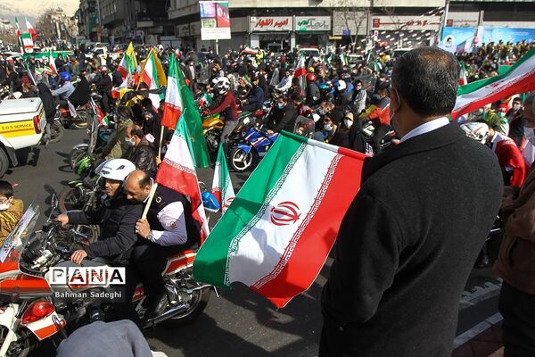 راهپیمایی یوم الله ۲۲ بهمن در تهران- 3
