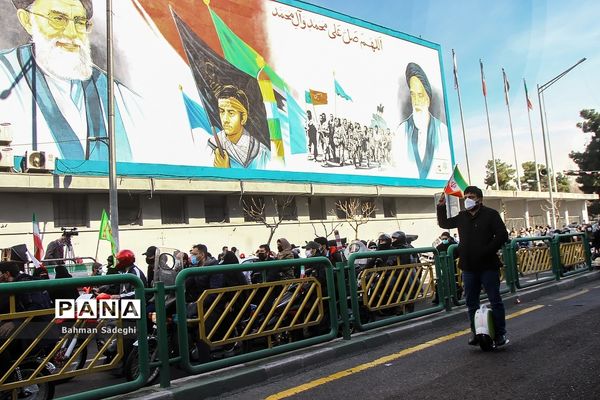 راهپیمایی یوم الله ۲۲ بهمن در تهران- 3
