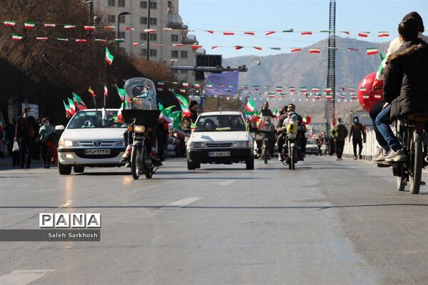 راهپیمایی 22 بهمن  در مشهد مقدس