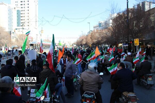 راهپیمایی 22 بهمن  در مشهد مقدس