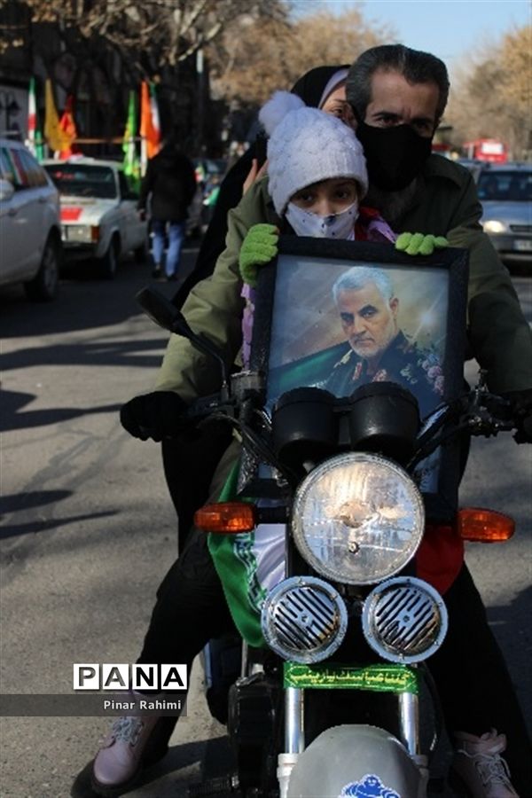 برگزاری رژه موتوری و خودرویی  در تبریز