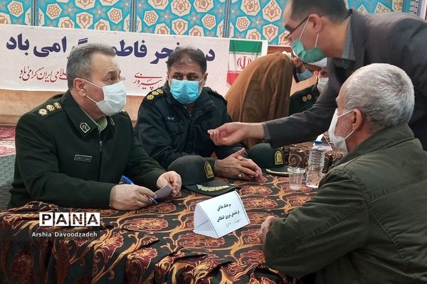 دهه فجر بهانه‌ای برای دیدار چهره به چهره با مسئولان