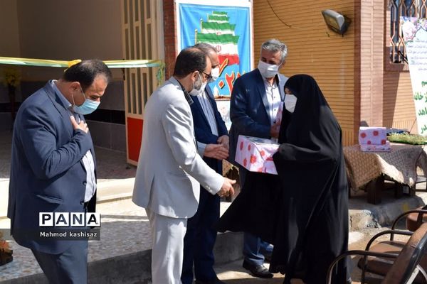 افتتاح سالن  نمازخانه و سالن مطالعه دبیرستان شاهد بنت الهدی صدر