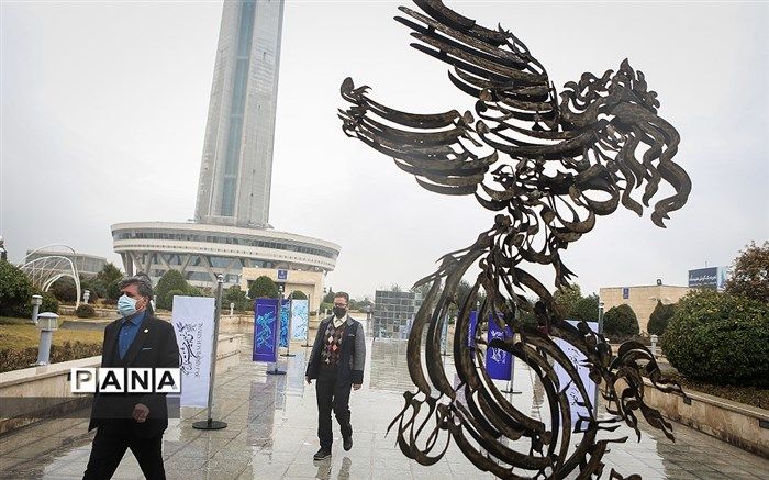 سیمرغ بهترین طراحی لباس به مارال جیرانی برای فیلم «بی‌همه‌چیز» رسید