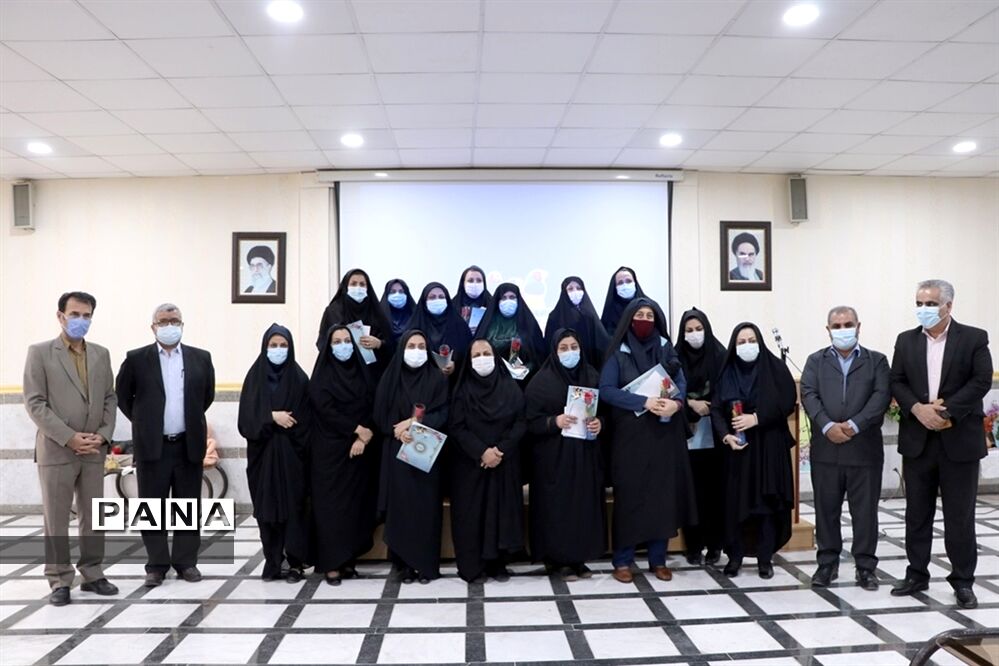 آیین گرامیداشت هفته زن و روز مادر در آموزش و پرورش ناحیه 2 اهواز