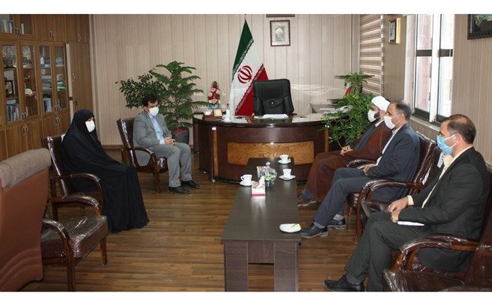 دیدار امام جمعه، بخشدار، شهردار و عضو شورای اسلامی سجاسرود با مدیر کل آموزش وپرورش استان