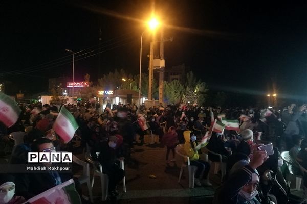 جشن بزرگ پیروزی انقلاب