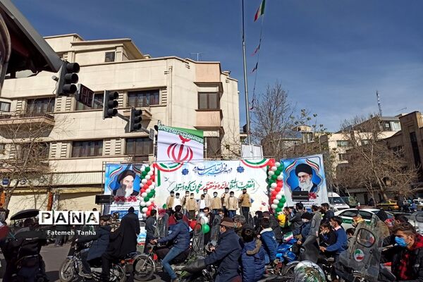 آخرین راهپیمایی 22 بهمن قرن