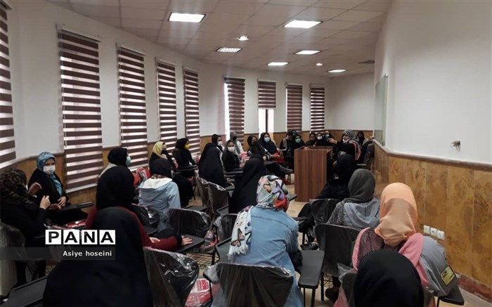 برگزاری اولین کارگاه نوجوان و بلوغ در فشافویه