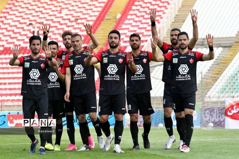 فدراسیون فوتبال اشتباه داوری علیه پرسپولیس را تایید کرد