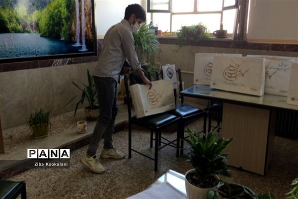 توزیع اقلام بهداشتی در مدارس شهرستان قدس