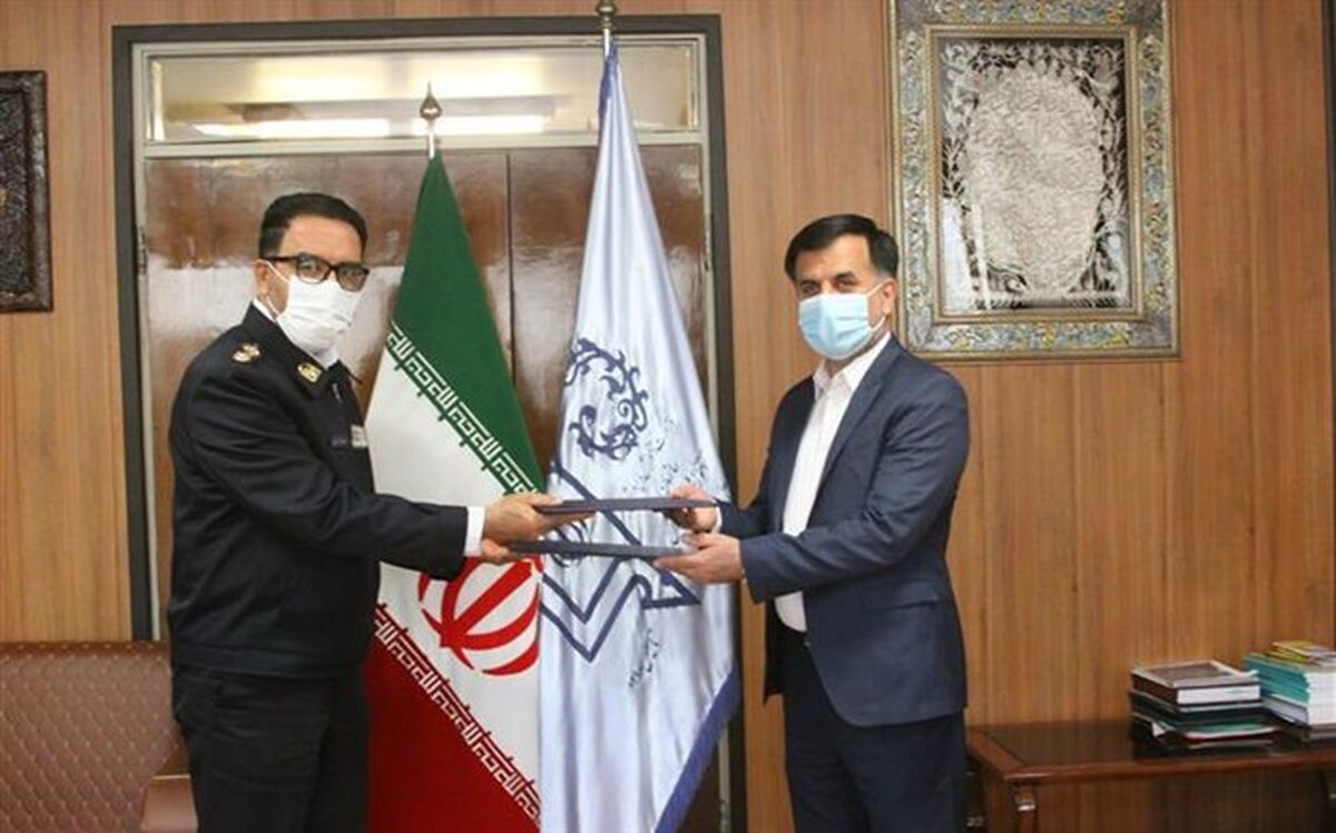 امضای تفاهم نامه همکاری پلیس راهنمایی و رانندگی استان اصفهان و اداره کل آموزش و پرورش