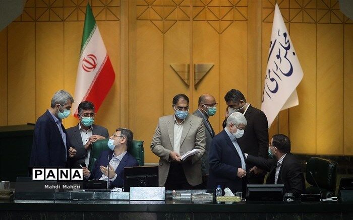 حضور 10 وزیر در کمیسیون‌های مجلس؛ ظریف درباره برجام گزارش می‌دهد