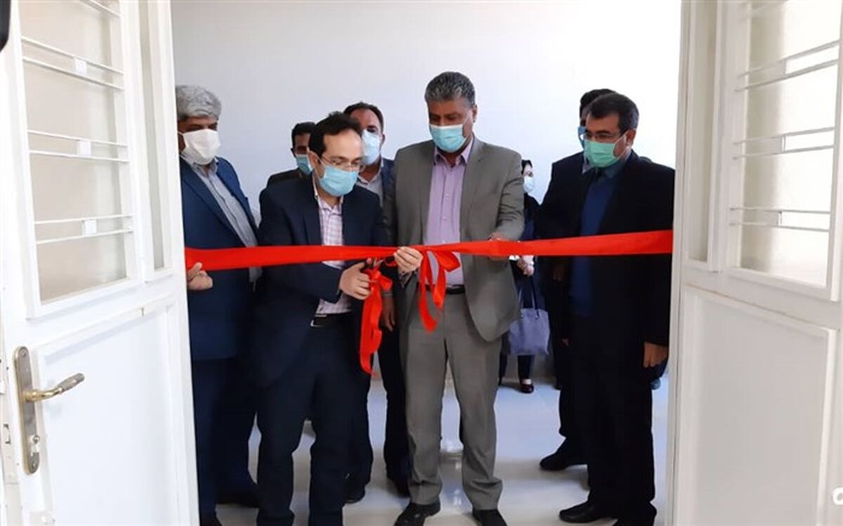 رونمایی از تجهیزات آزمایشگاه زیست فناوری پژوهش سرای رازی شهرستان بیضا 