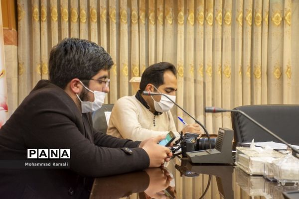 نشست اصحاب رسانه با فرماندار شهرستان محلات