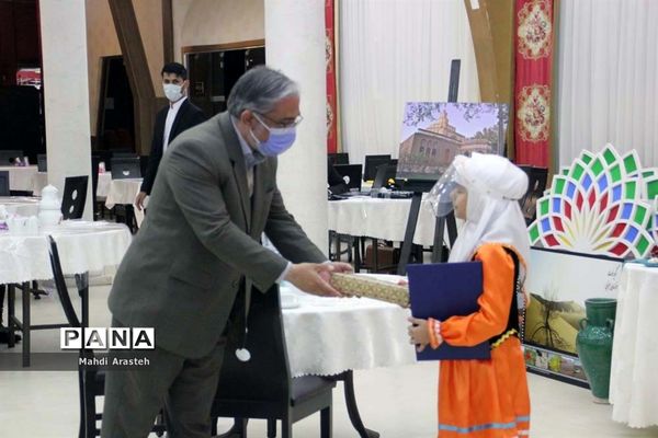 رونمایی  ازتمبرمستند یادگار