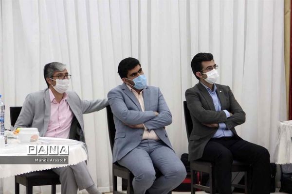 رونمایی  ازتمبرمستند یادگار