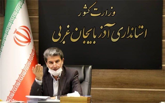 نهضت تهیه تبلت برای دانش آموزان محروم شروع به‌کار کند