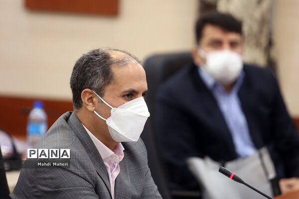 نشست هم اندیشی مدیران سازمان دانش آموزی سراسر کشور