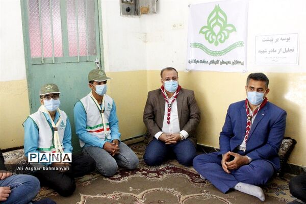 بوسه بر بهشت  تجلیل از مادران شهدا ی شبانکاره