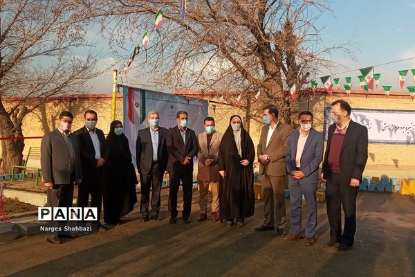 افتتحایه زمین فوتبال و والیبال ساحلی در شهر قدس