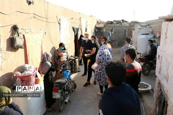 فعالیت خیرین جوان «کمپین معرفت» منطقه 14