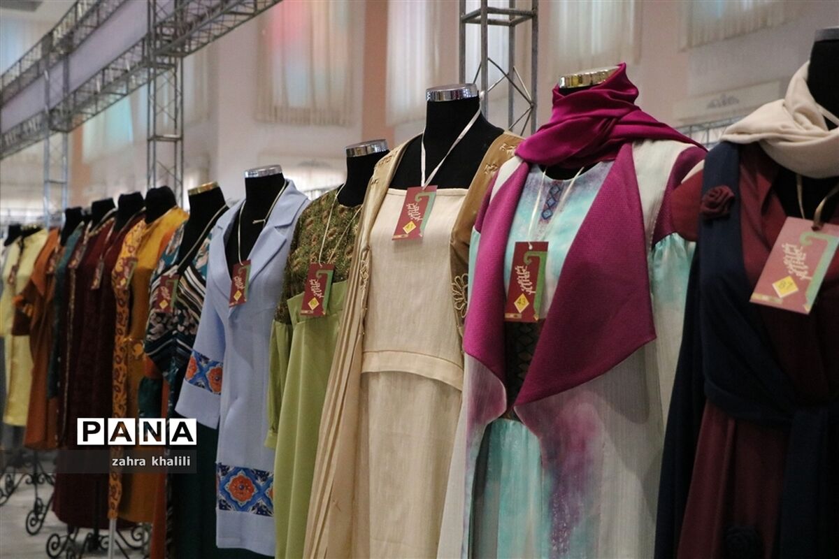 دهمین جشنواره مد و لباس فجر آغاز به کار کرد