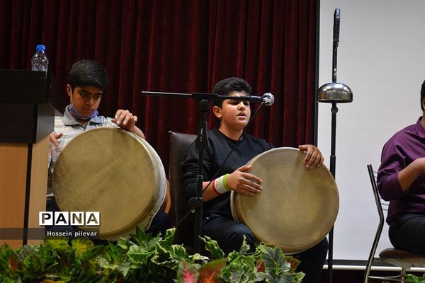 اختتامیه نمایشگاه مدافعان انقلاب اسلامی در بیرجند استان خراسان جنوبی