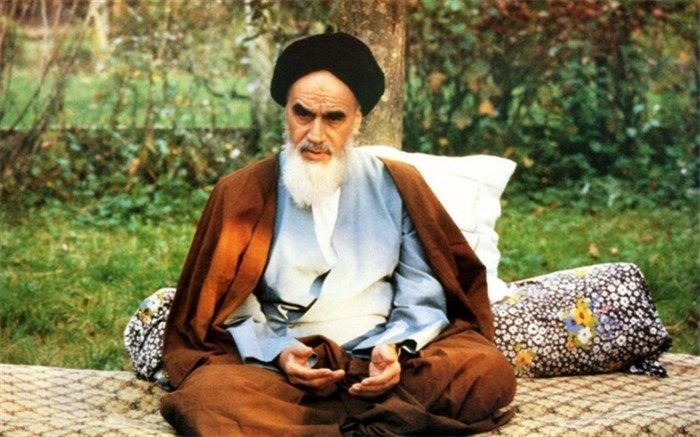 تاکیدات امام خمینی (ره) در «منشور روحانیت»
