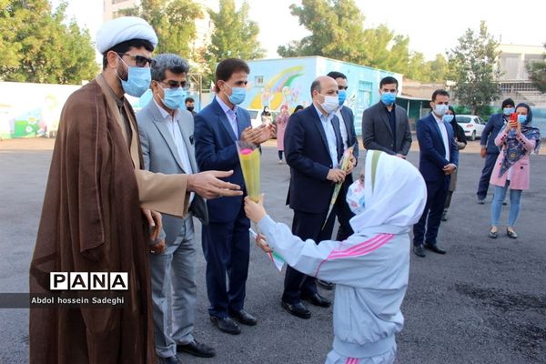 افتتاح کلاس درس تربیت بدنی در سازه مدرسه دبستان دخترانه شهید فولادی 1 بوشهر