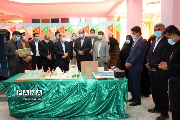 بازدید مدیرکل تربیت بدنی و فعالیت‌های ورزشی وزارت آموزش و پرورش  از مدرسه شهید معینی  بوشهر