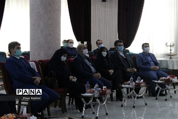 آیین رونمایی و انتشار مجموعه آثار تولید محتوای الکترونیکی آذربایجان شرقی